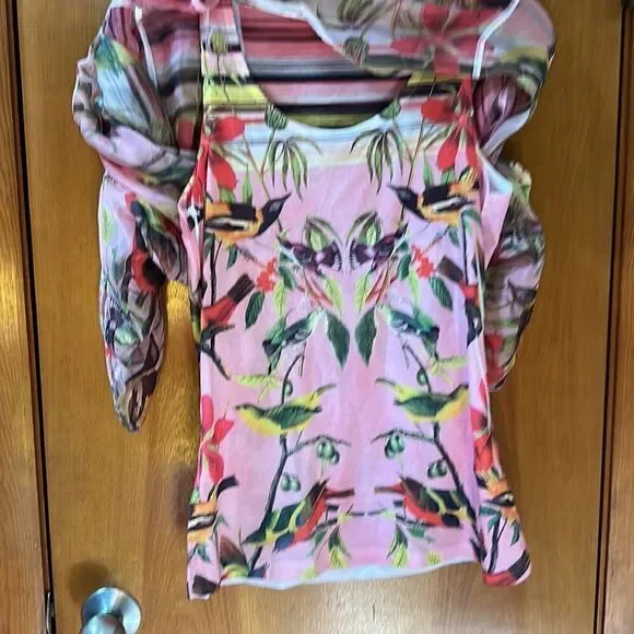 Cute colourful bird and flower tank with sheer overlay shirt - Picture 4 of 8